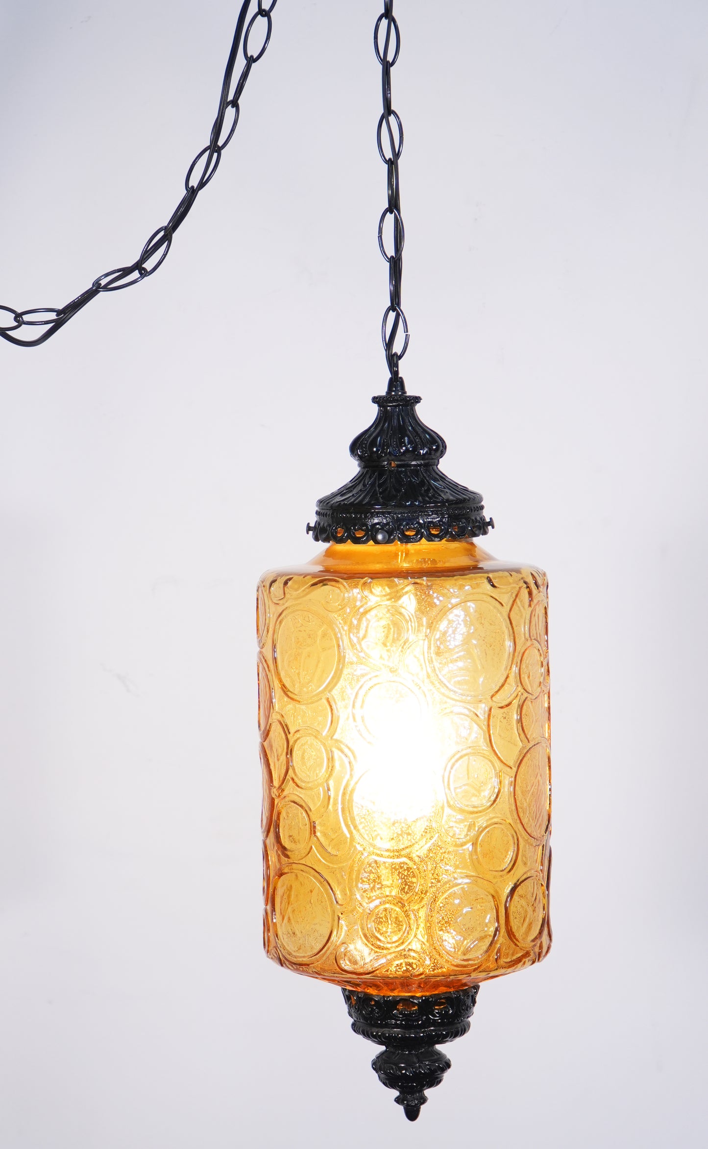Vintage Mid-Century Amber & Black Hanging Swag Lamp Light w/ Diffuser