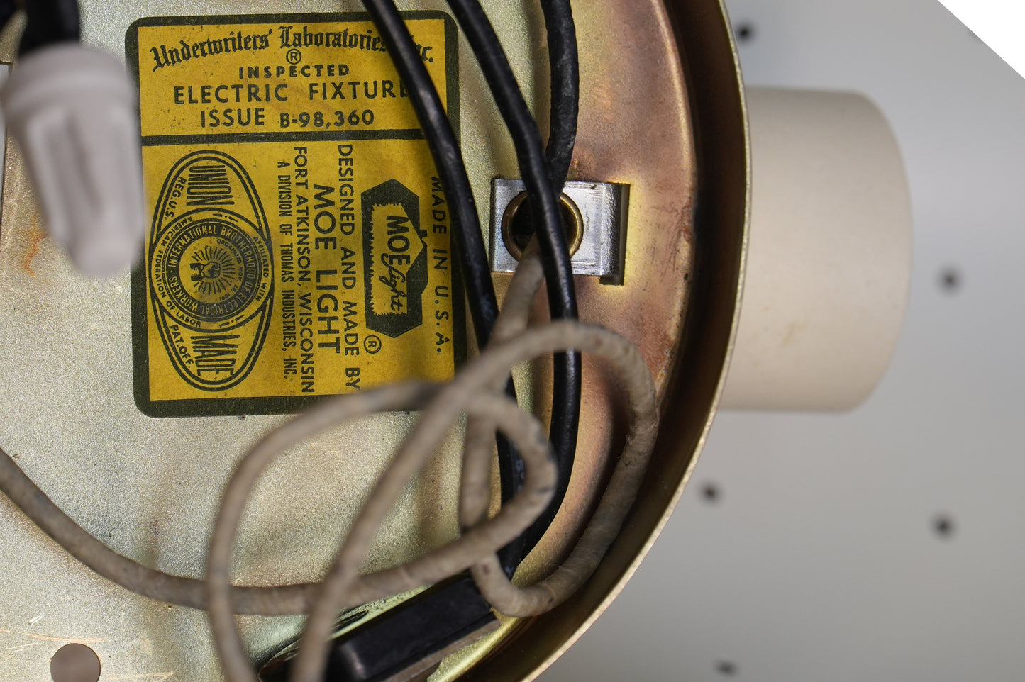 Moe Light Vintage Brass Bowtie Dual Cone Sconce Mid-Century 50s 60s Atomic