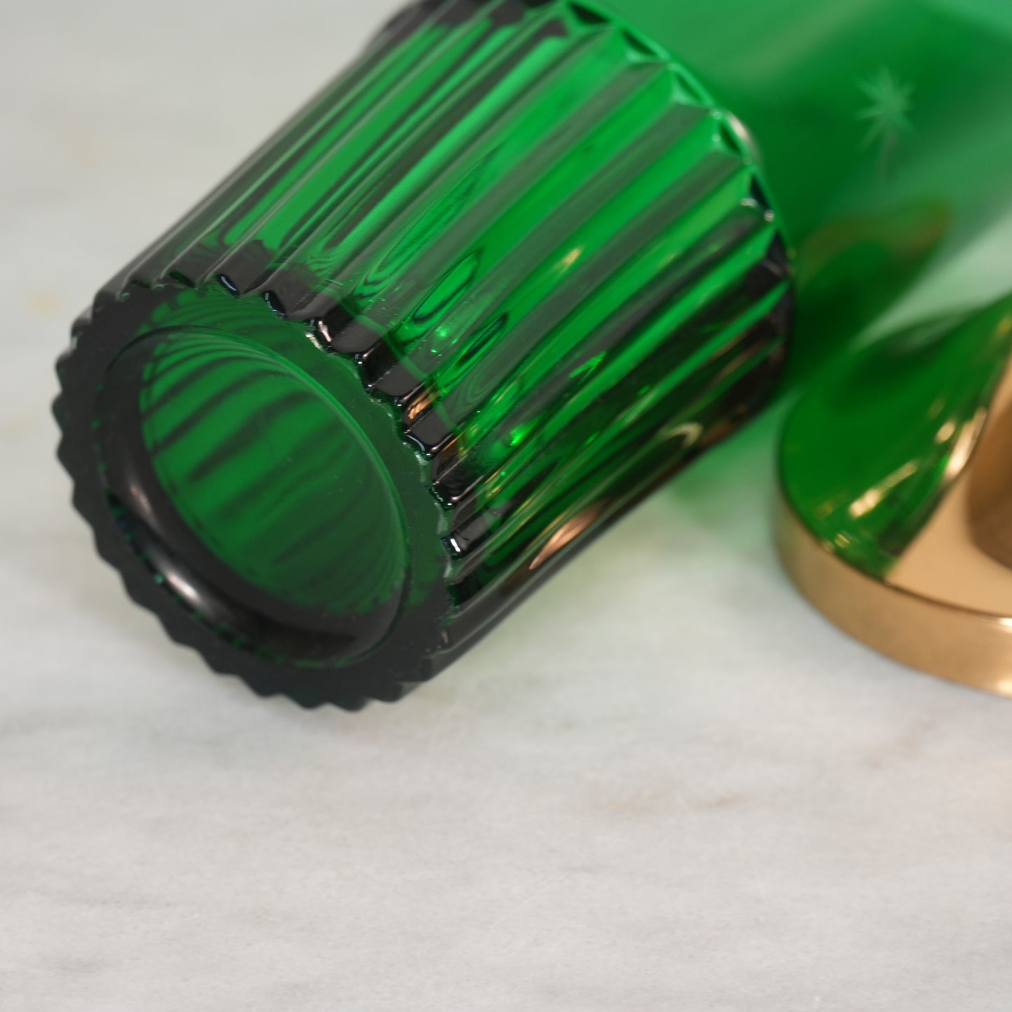 Emerald Glo Green Atomic Starburst Mid-Century Cocktail Martini Shaker Paden City Glass Brass Top