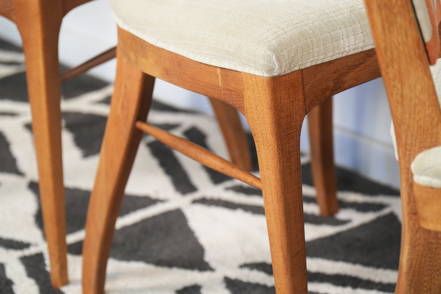 Lane "Rhythm" Dining Set