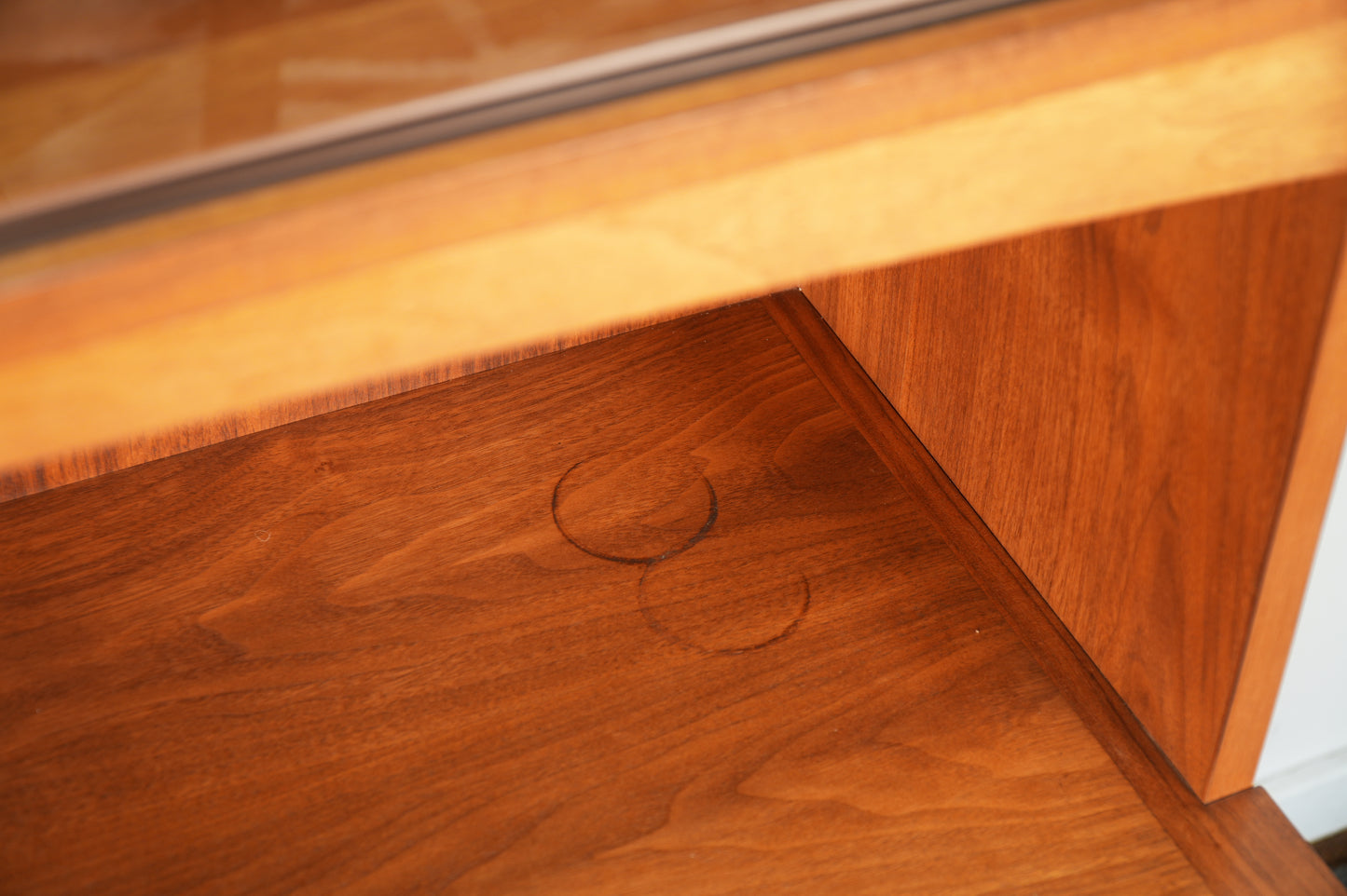 Lane Rhythm Mid Century Modern Display Hutch Buffet