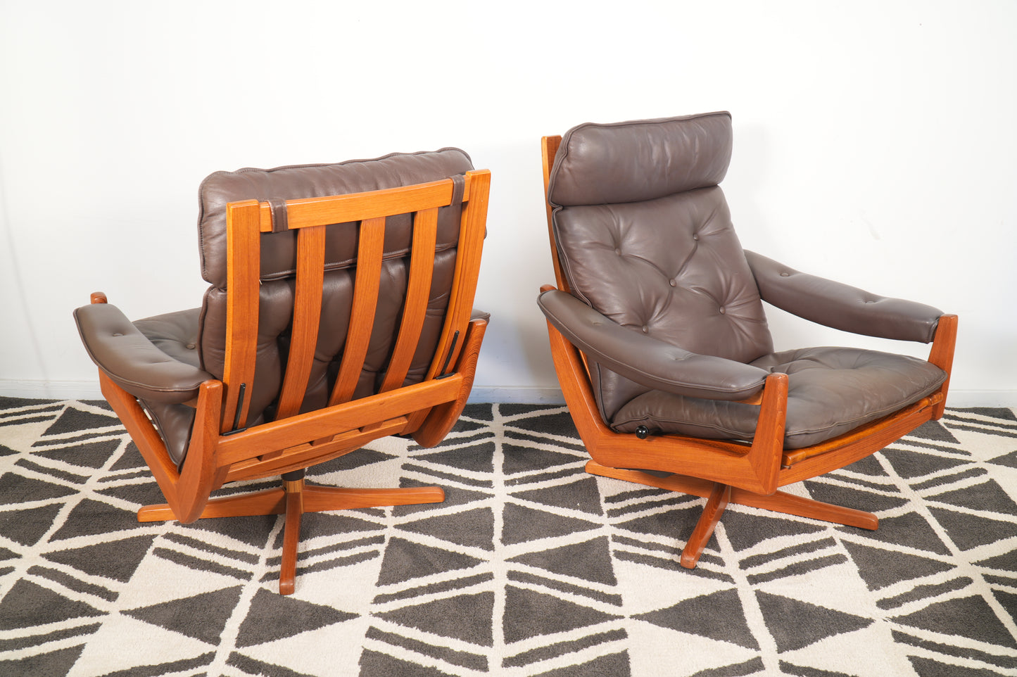 Pair Leather and Teak Reclining Armchairs with Ottoman by Lied Mobler Norway