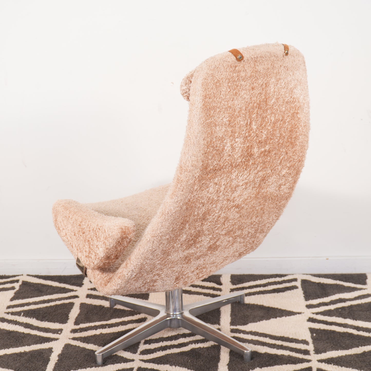 "Contourette Roto" Chair by Alf Svensson for Dux - Sweden
