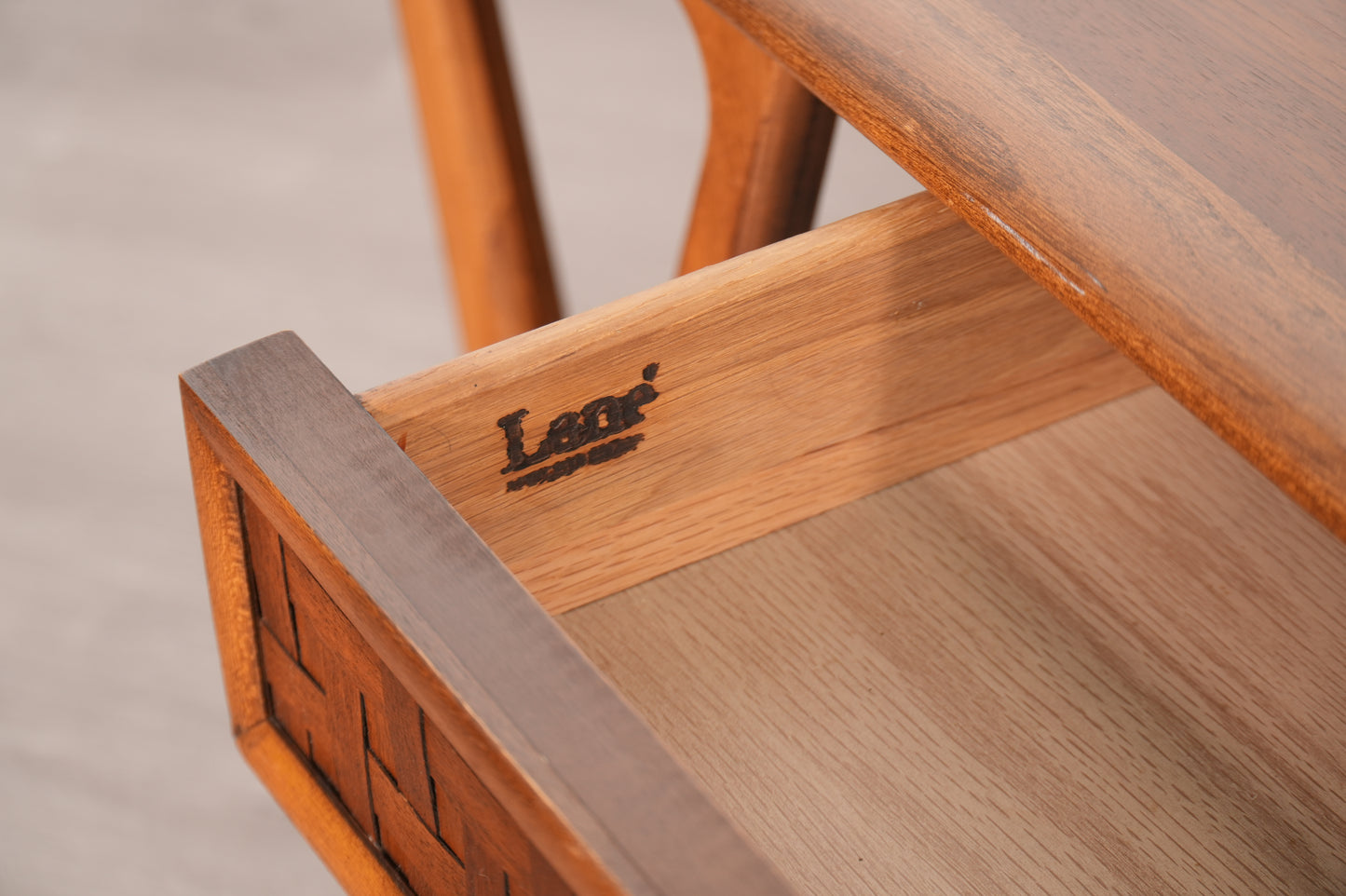 Lane Perception Model 908-09 Coffee Table