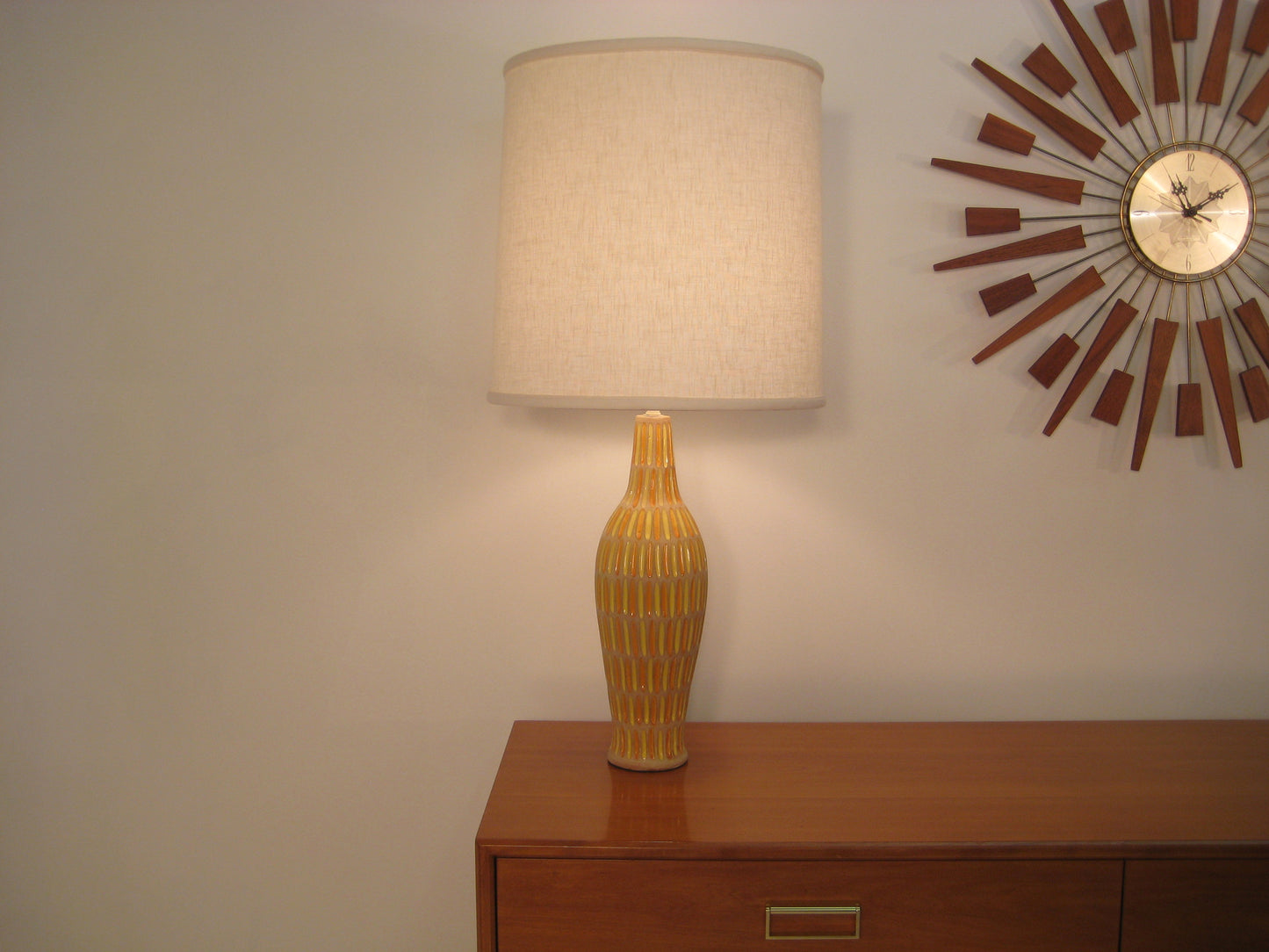 Raymor Italian Incised Pottery Lamp
