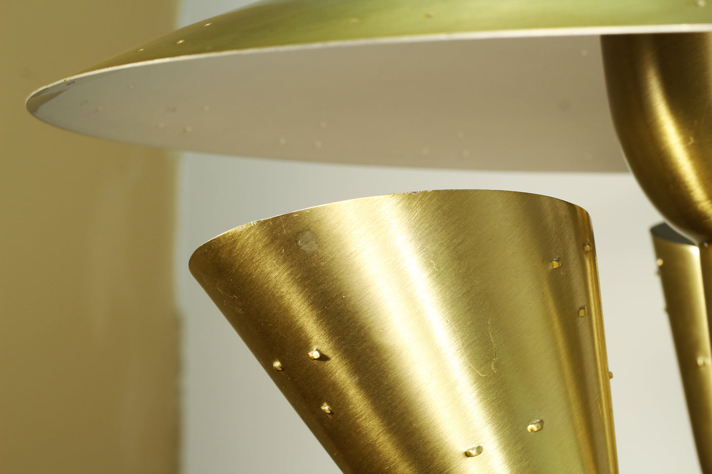 1960s Vintage Atomic 4-Light Brass Saucer Floor Lamp