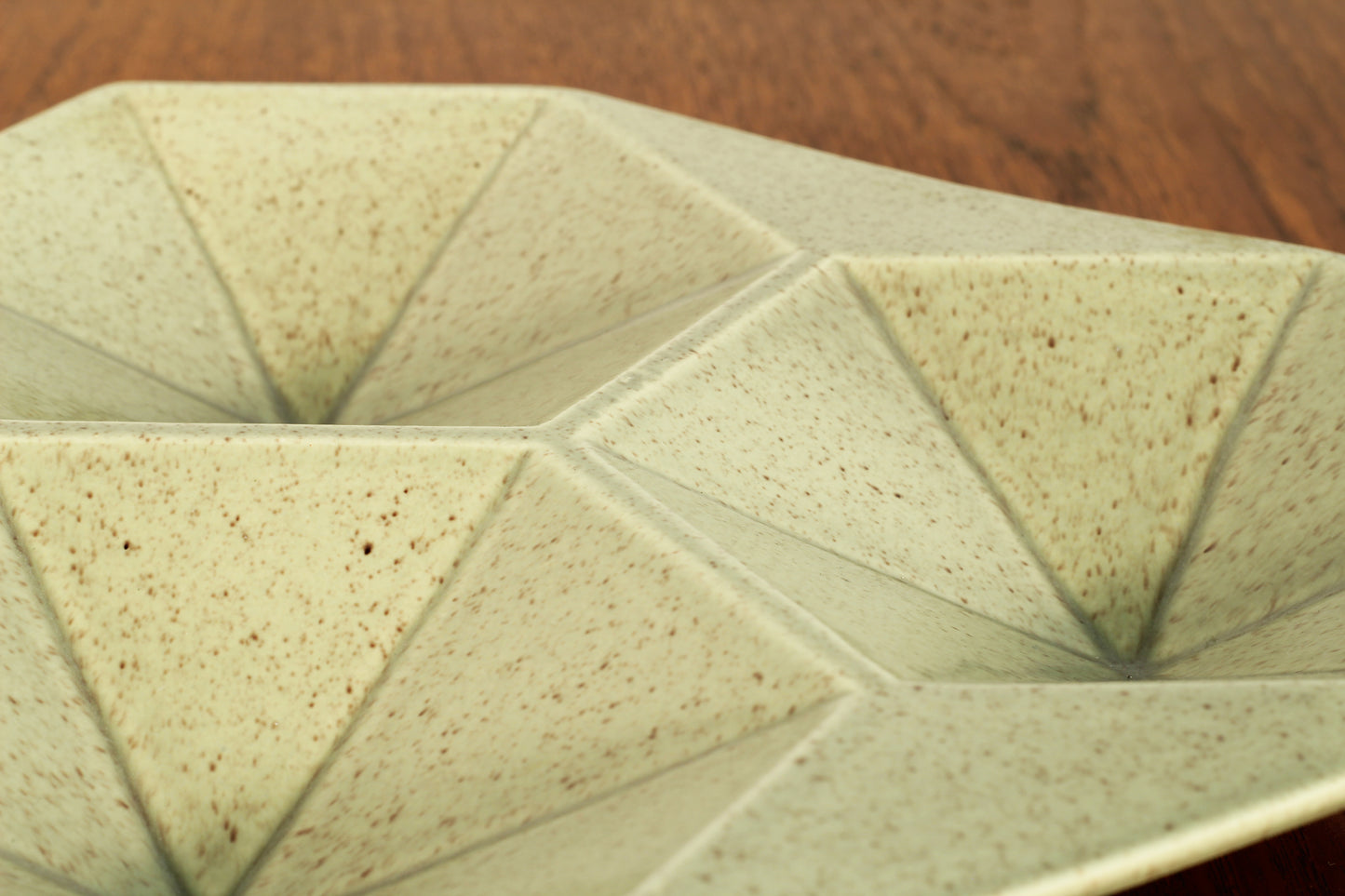 1960s Prismatique #801 Platter Red Wing Pottery