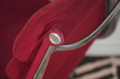 Eames for Herman Miller Aluminum Group Soft Pad Management Chair