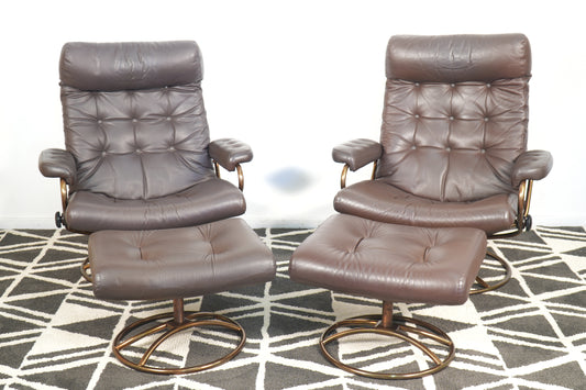 Pair Ekornes Stressless Reclining Lounge Chairs with Ottoman Brown w/Bronze Frame Norway