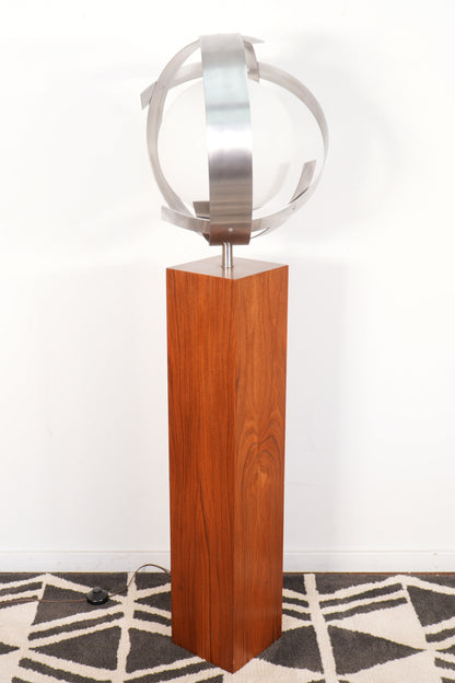 Laurel Lamp Co. Saturn Globe Aluminum Floor Lamp Walnut Base