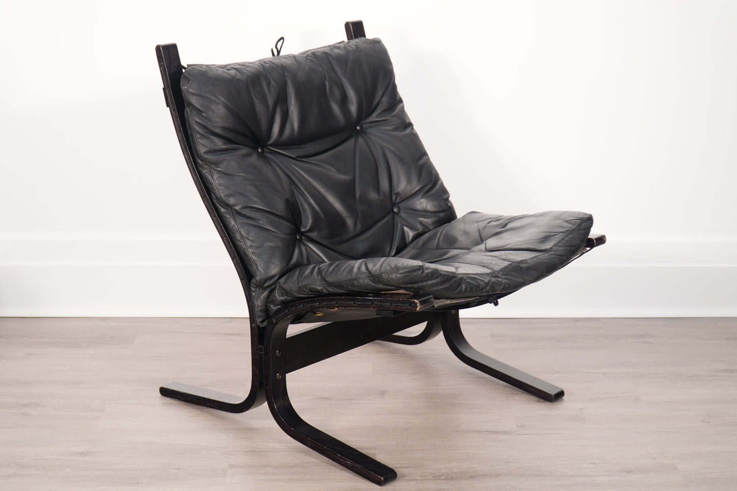 Vintage Westnofa Black Leather Siesta Chair