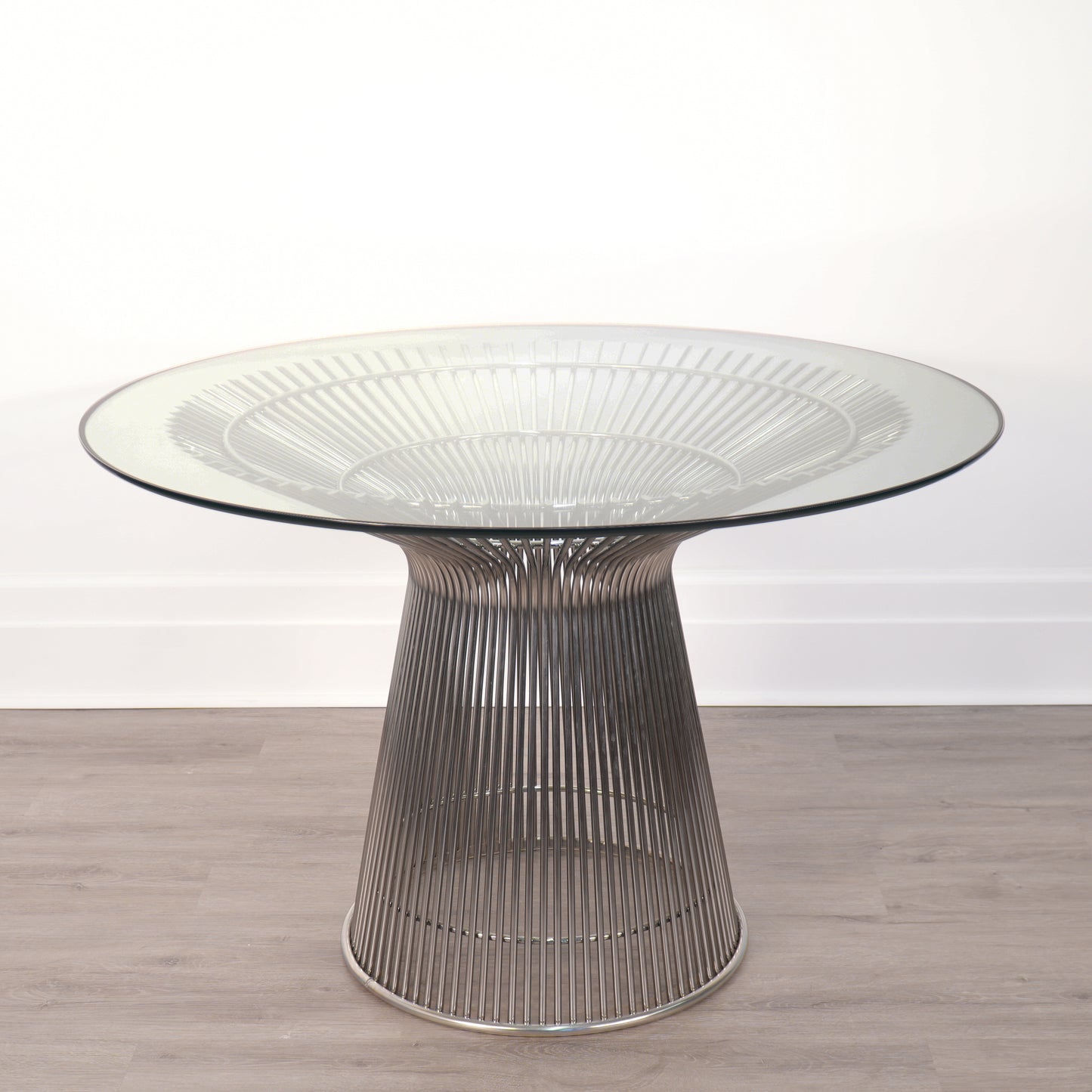 Warren Platner Knoll Style Round Dining Table