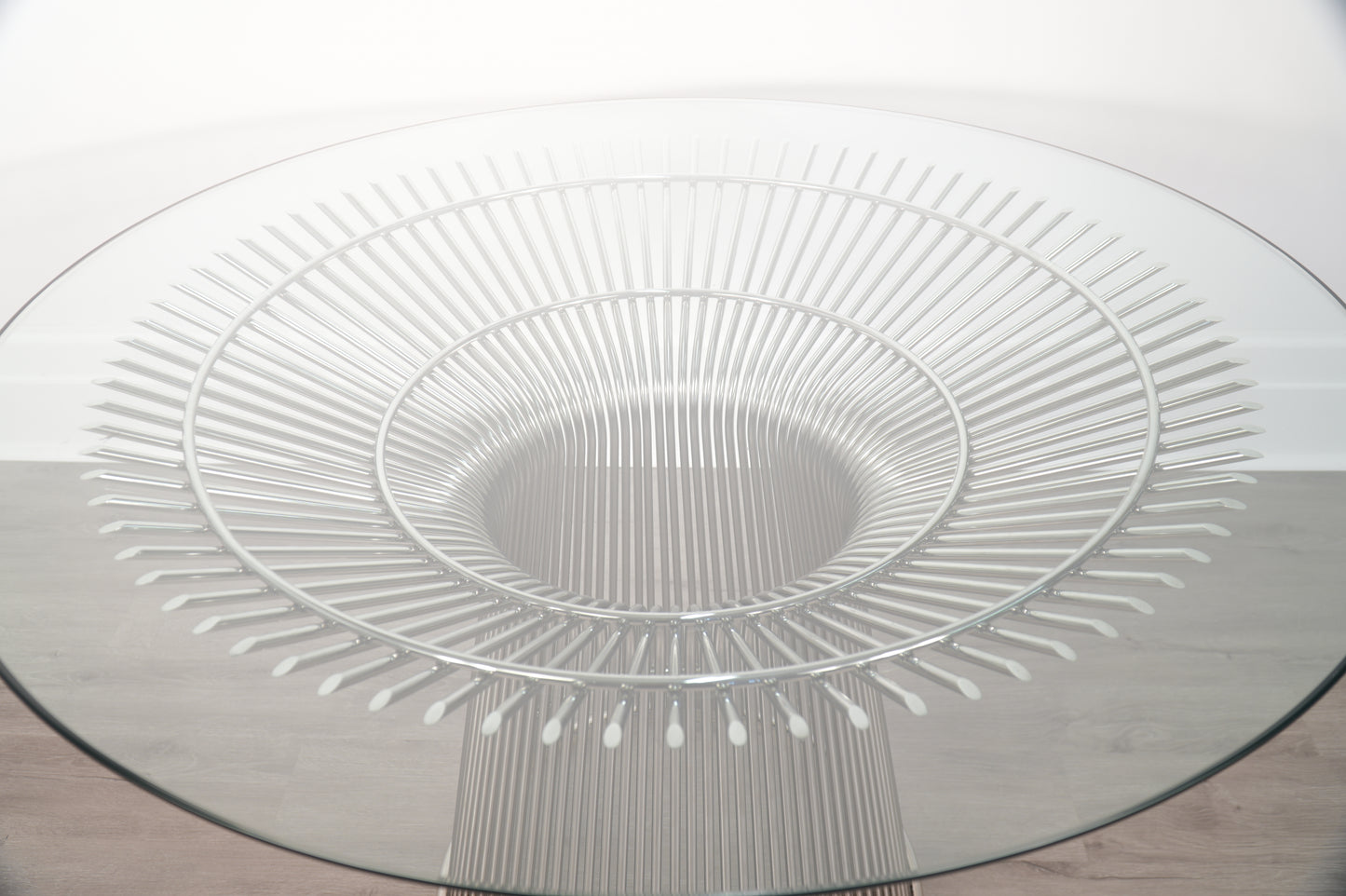 Warren Platner Knoll Style Round Dining Table