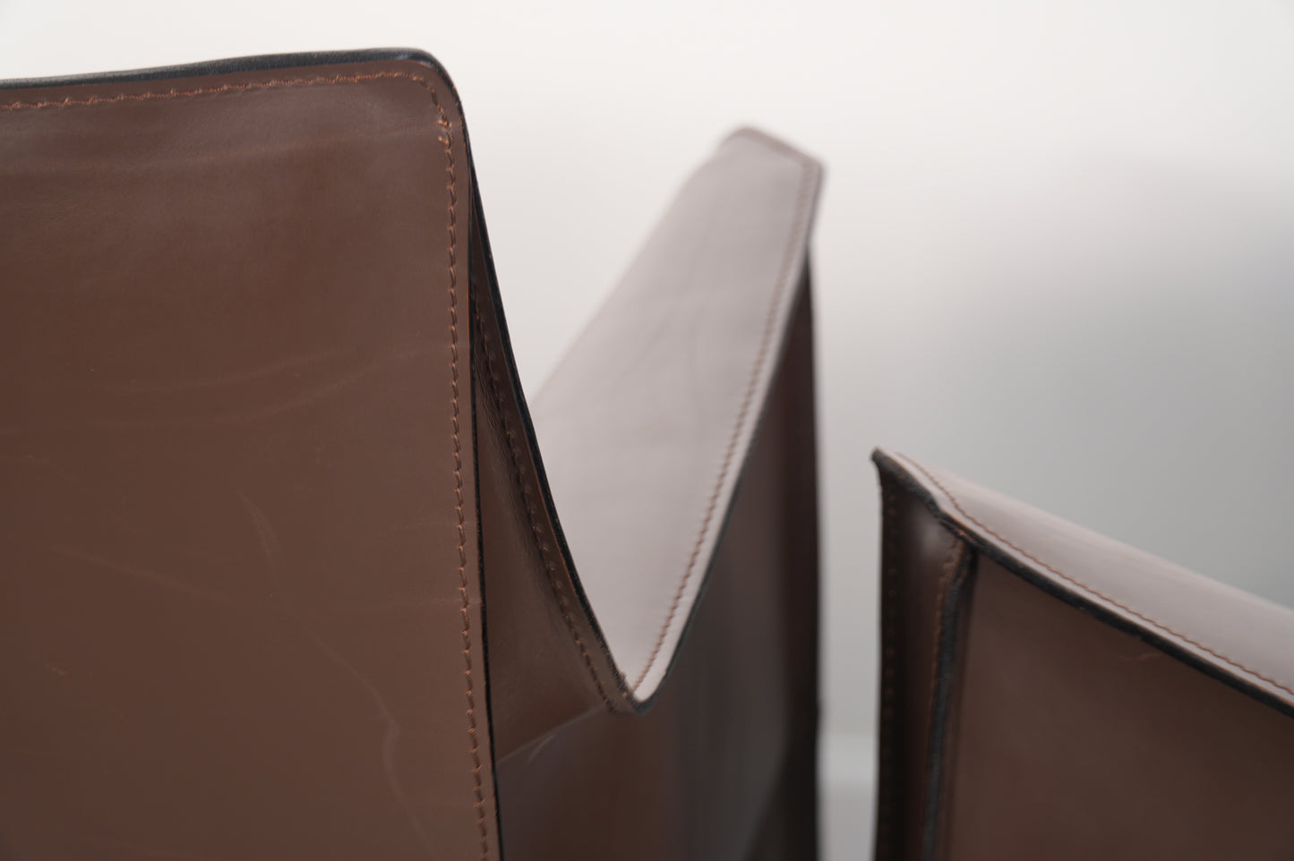 Pair Brown Leather Mario Bellini for Cassina Cab 414 Lounge Chairs Italy