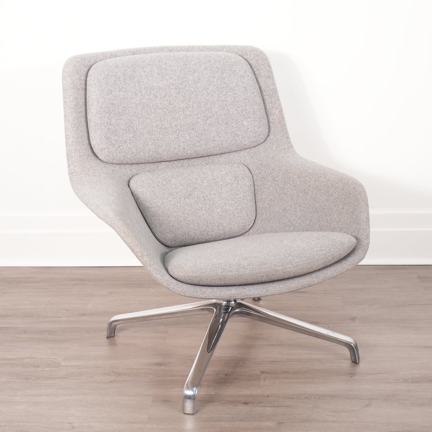 Herman Miller Striad Mid Back Gray Wool 2020