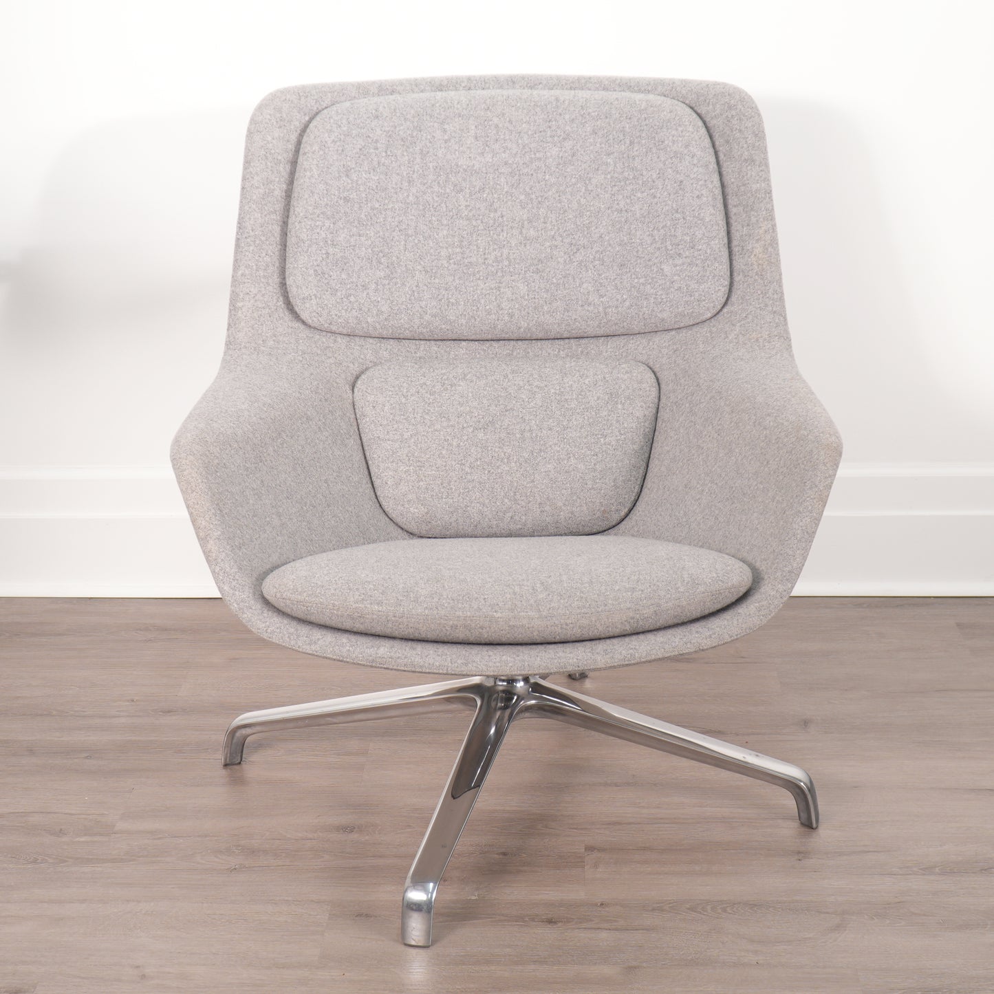 Herman Miller Striad Mid Back Gray Wool 2020