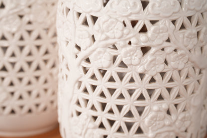 Pair Blanc De Chine Porcelain Table Lamps Hollywood Regency - Japan