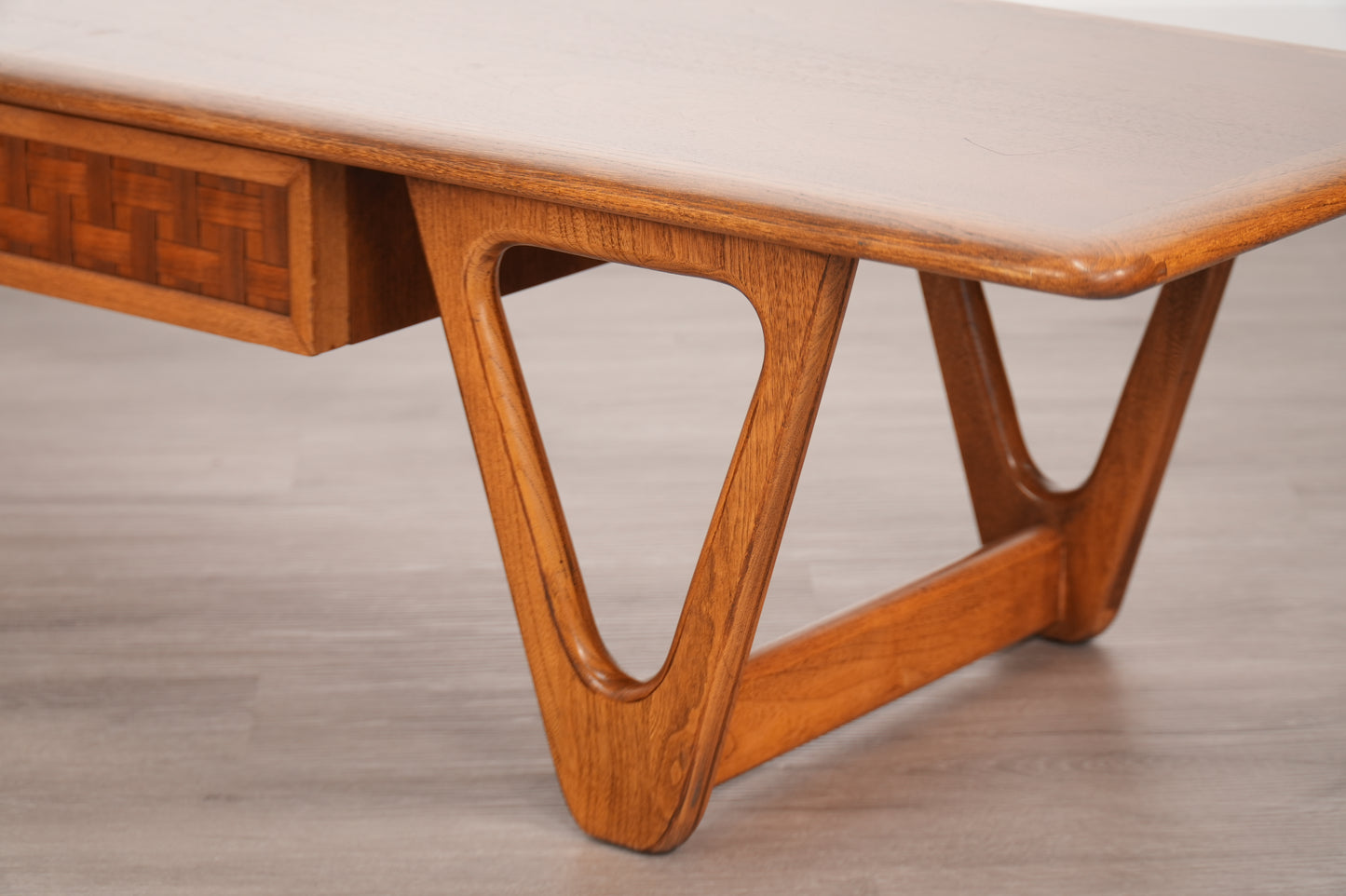 Lane Perception Model 908-09 Coffee Table