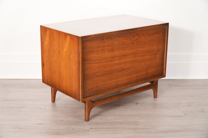 Lane Perception "Sofa Chest" Model 908-23