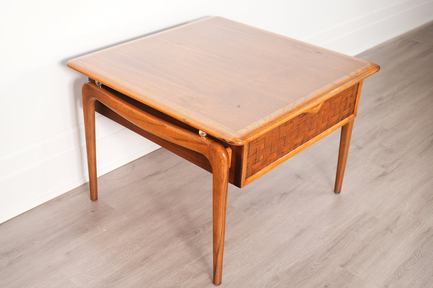 Lane Perception Side Table - Model 908-02