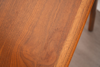 Lane Perception Side Table - Model 908-02