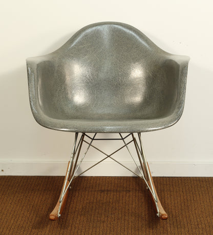 1950s Vintage Herman Miller Eames Fiberglass Rocker, 2nd Edition