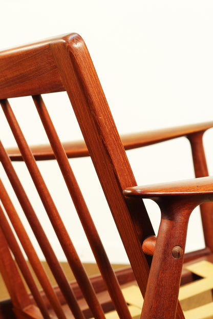 1960s MM Moreddi Danish Teak Lounge Chair
