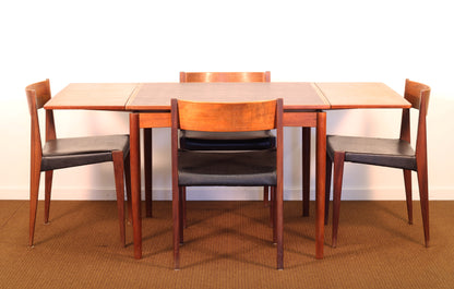 1960s Poul Hundevad Danish Teak Flip-Top Table and Four "Pia" Chairs - Set of 5