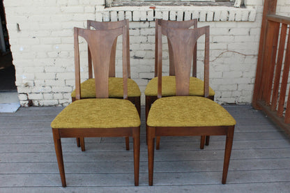 Set Four Broyhill Brasilia Dining Chairs