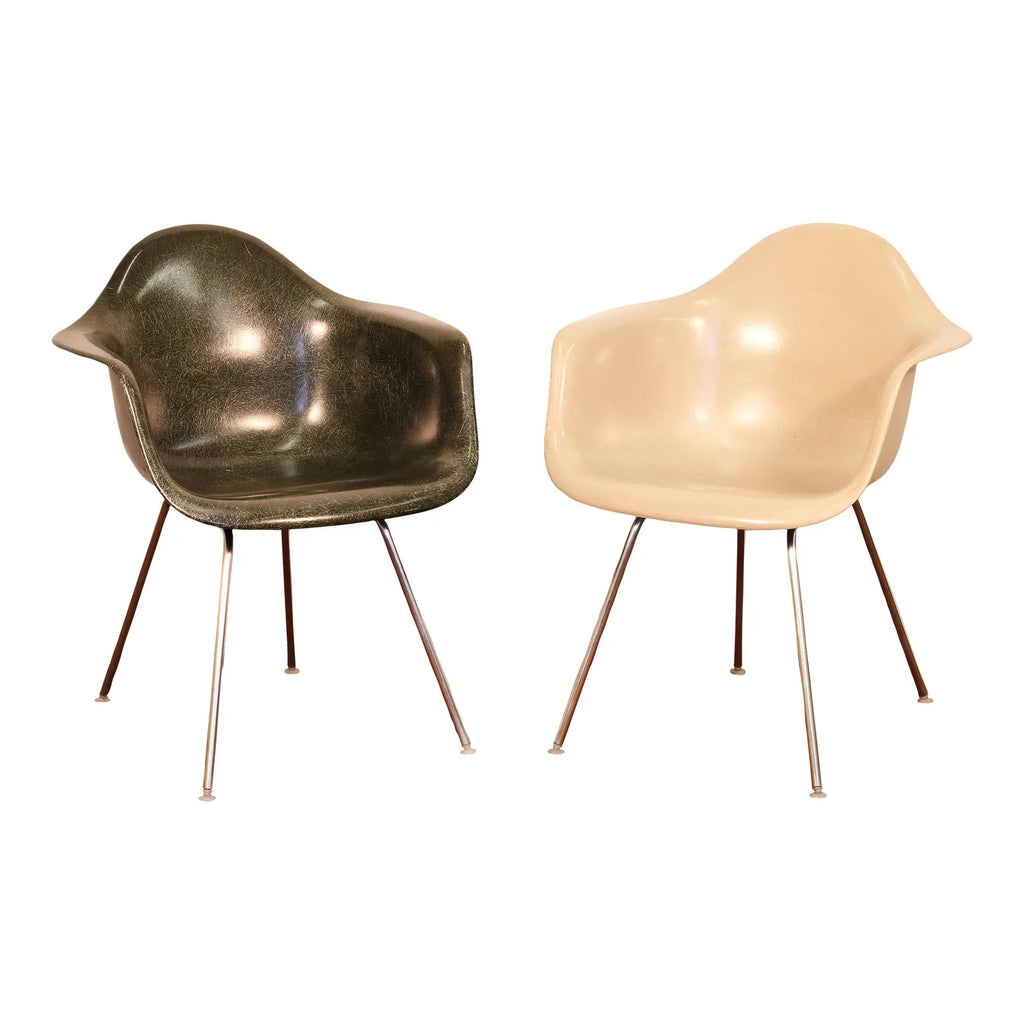 Vintage Herman Miller DAG Fiberglass Armchairs Set of 2 Metro